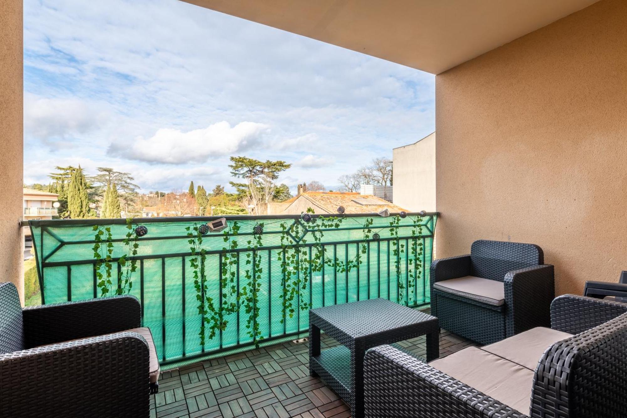 Апартаменты L'Ecrin Jardin Des Remparts - Parking Prive - Terrasse Каркассон Экстерьер фото